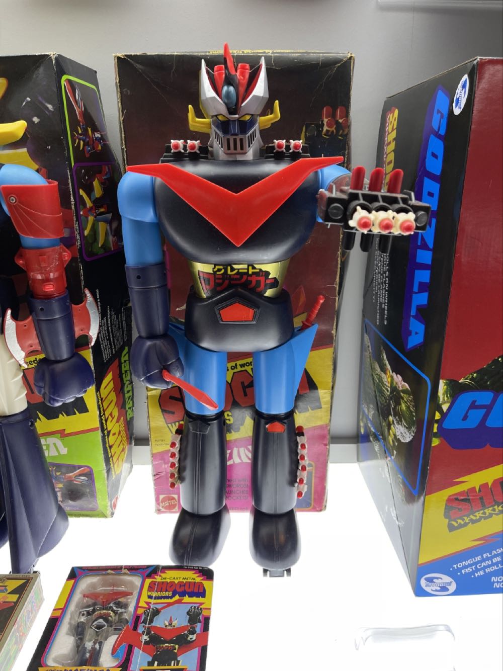 Shogun Warriors Mazinga - Mattel (Shogun Warriors) action figure collectible - Main Image 2