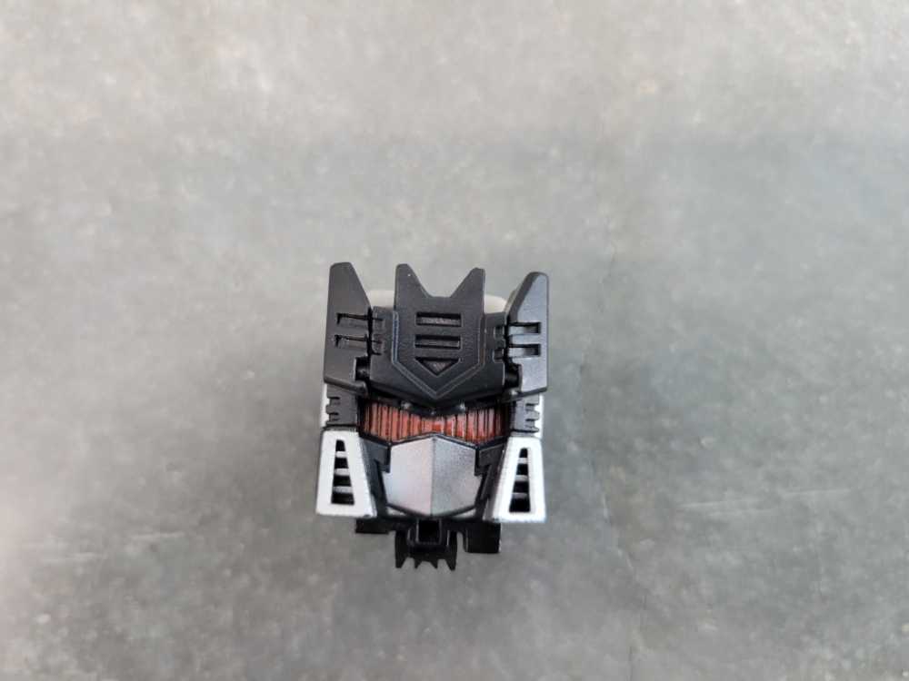 Soundblaster  - Junkion Blacksmith (Junkion Blacksmith) action figure collectible - Main Image 3