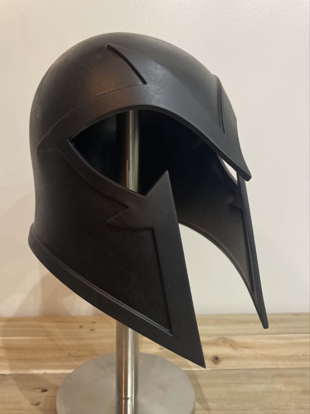 Magneto Helmet  (MARVEL) action figure collectible - Main Image 2