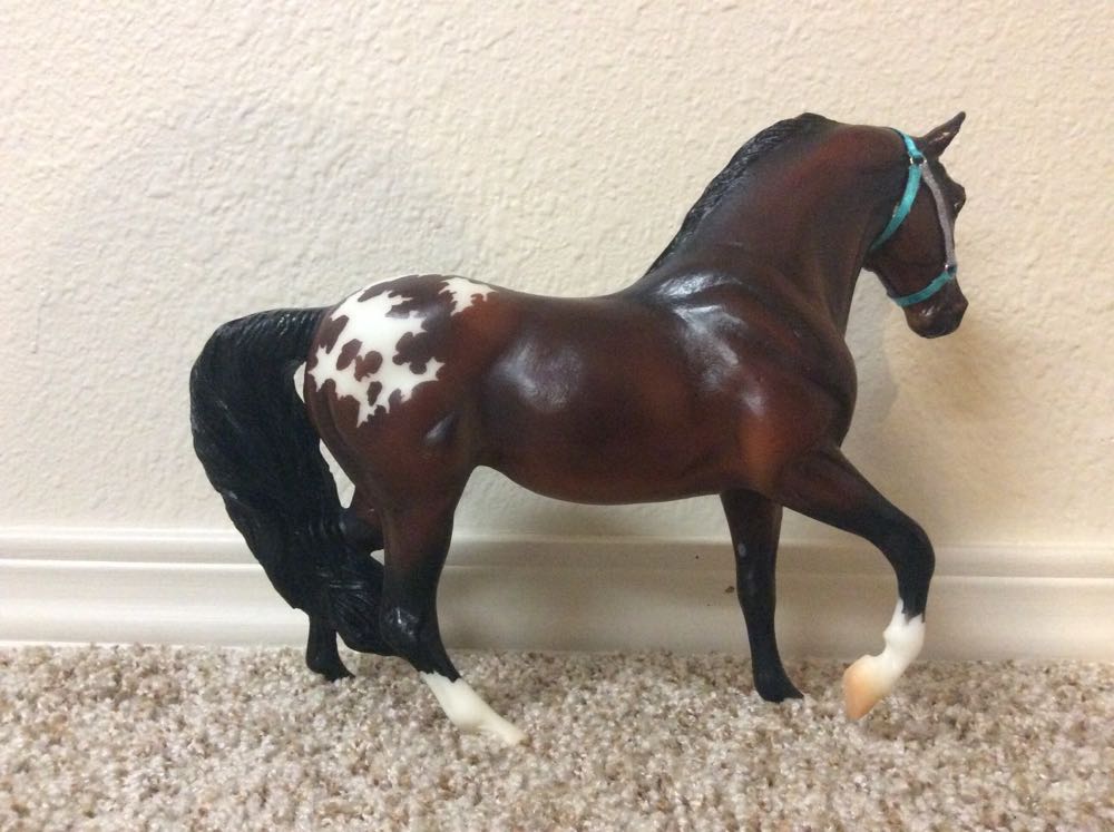 Breyer Horse Lapwai TSC Special Run  action figure collectible - Main Image 2