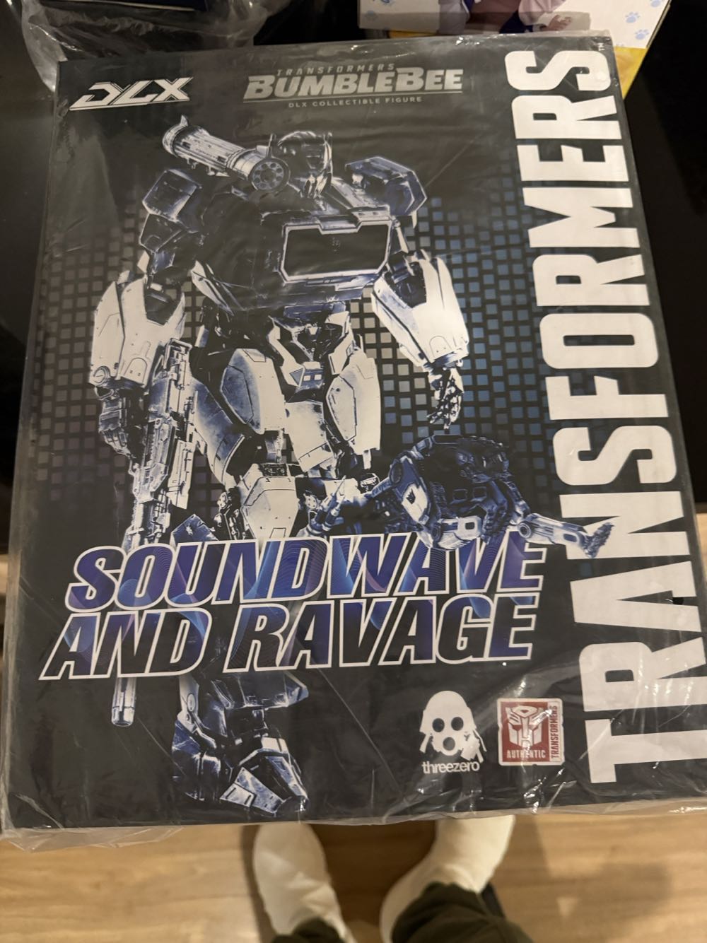 SOUNDWAVE AND RAVAGE: Transformers Bumblebee - three ZERO (Transformers) action figure collectible [Barcode 4897056202627] - Main Image 3
