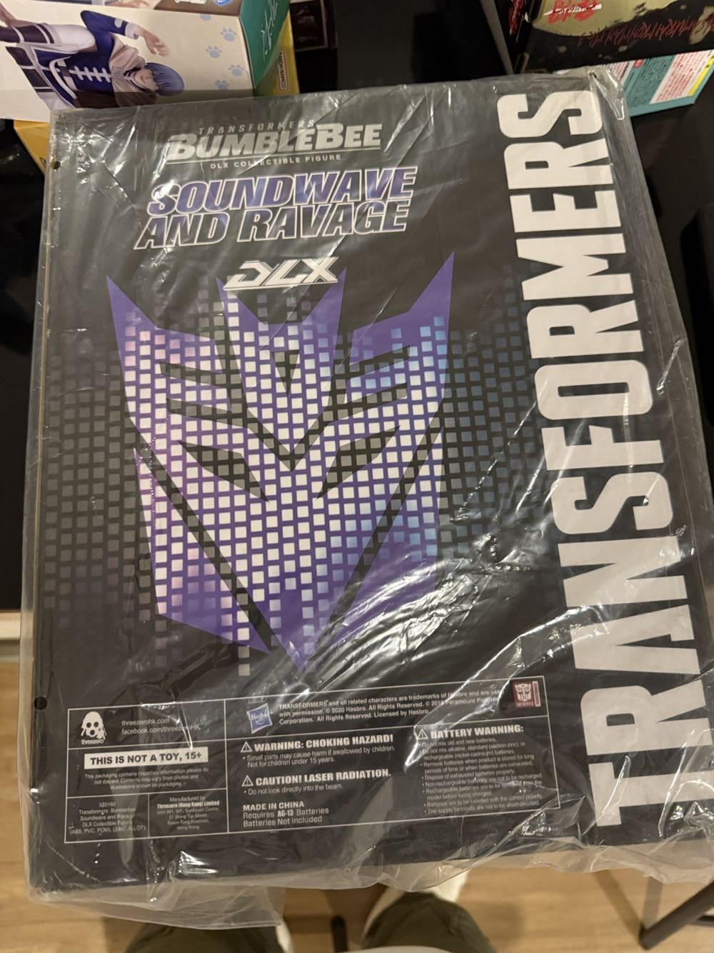 SOUNDWAVE AND RAVAGE: Transformers Bumblebee - three ZERO (Transformers) action figure collectible [Barcode 4897056202627] - Main Image 4