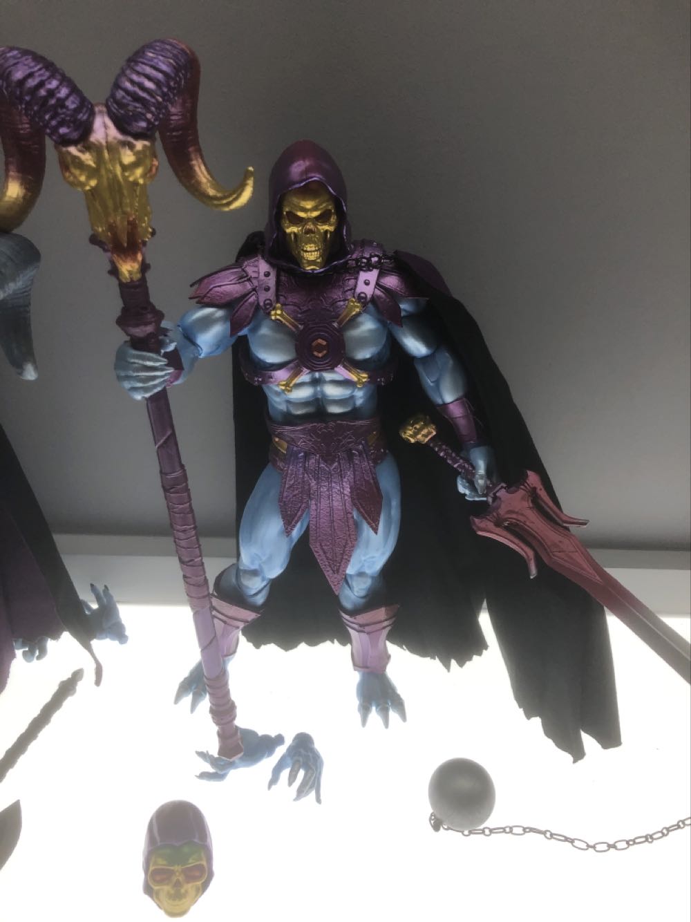 Skeletor DCon Exclusive Mondo - Mondo action figure collectible [Barcode 850972006650] - Main Image 3