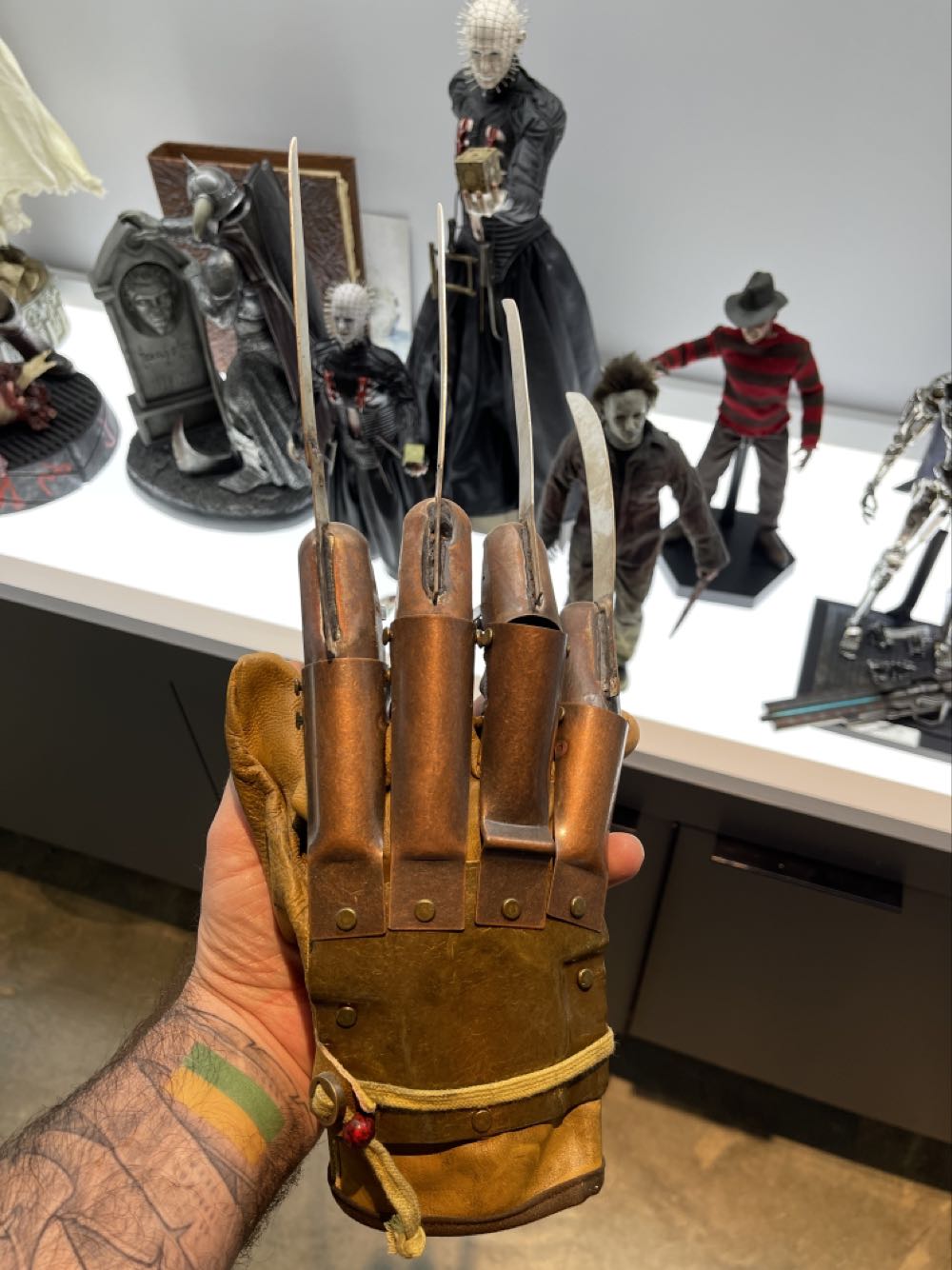 The Mandalorian Glow In the Dark