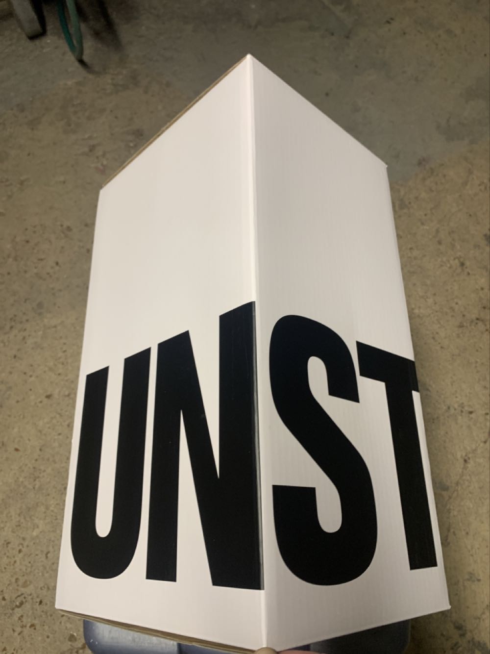 Mighty GID bomb square - ThreeA action figure collectible [Barcode 4897056211612] - Main Image 2