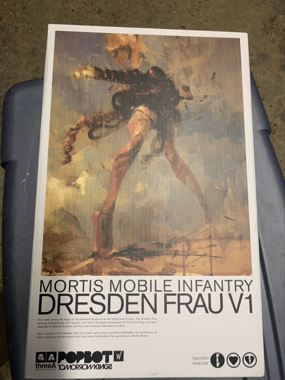 Dresden Frau V1 “woodlands frau” - ThreeA action figure collectible - Main Image 3