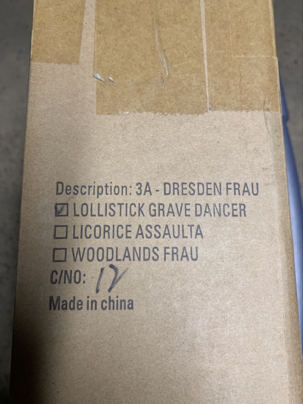 Dresden Frau V1 “Lollistick Grave Dancer” - ThreeA action figure collectible - Main Image 2