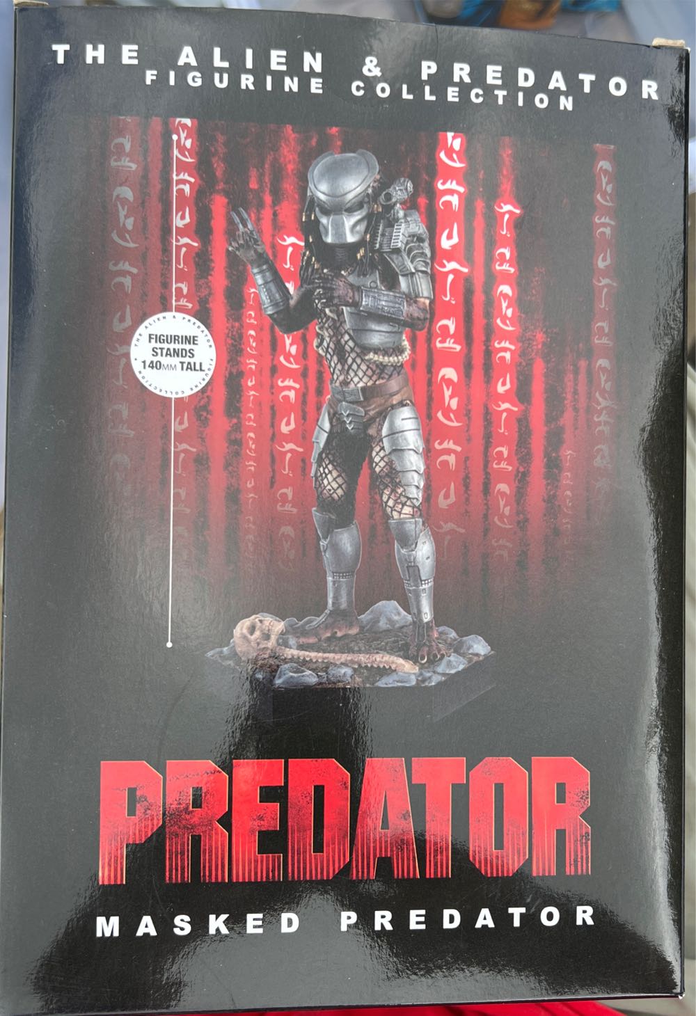 Alien Vs. Predator Sammelfiguren : Alien Statue Masked Predator  action figure collectible [Barcode 641945982787] - Main Image 2