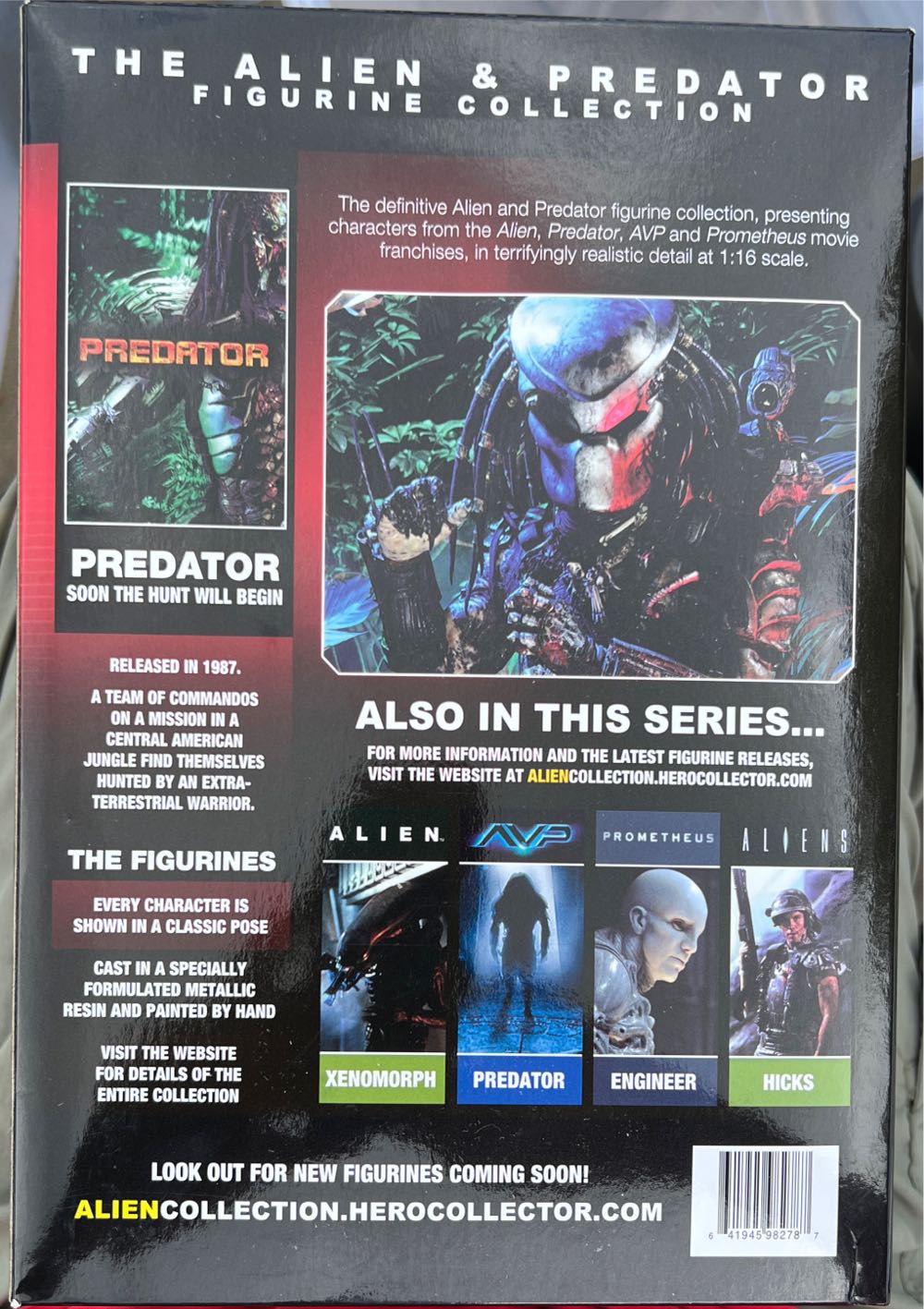 Alien Vs. Predator Sammelfiguren : Alien Statue Masked Predator  action figure collectible [Barcode 641945982787] - Main Image 3