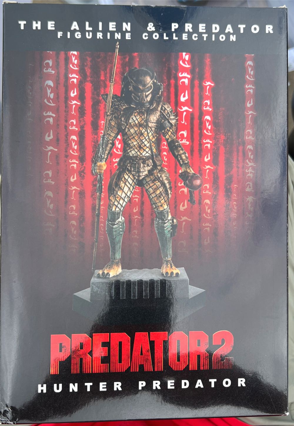 Alien And Predator Hunter Predator From Predator 2 Figure With Collector Magazine #13  action figure collectible [Barcode 641945982718] - Main Image 2