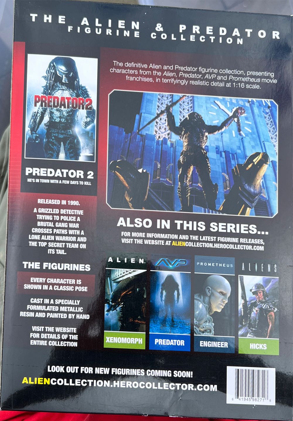 Alien And Predator Hunter Predator From Predator 2 Figure With Collector Magazine #13  action figure collectible [Barcode 641945982718] - Main Image 3