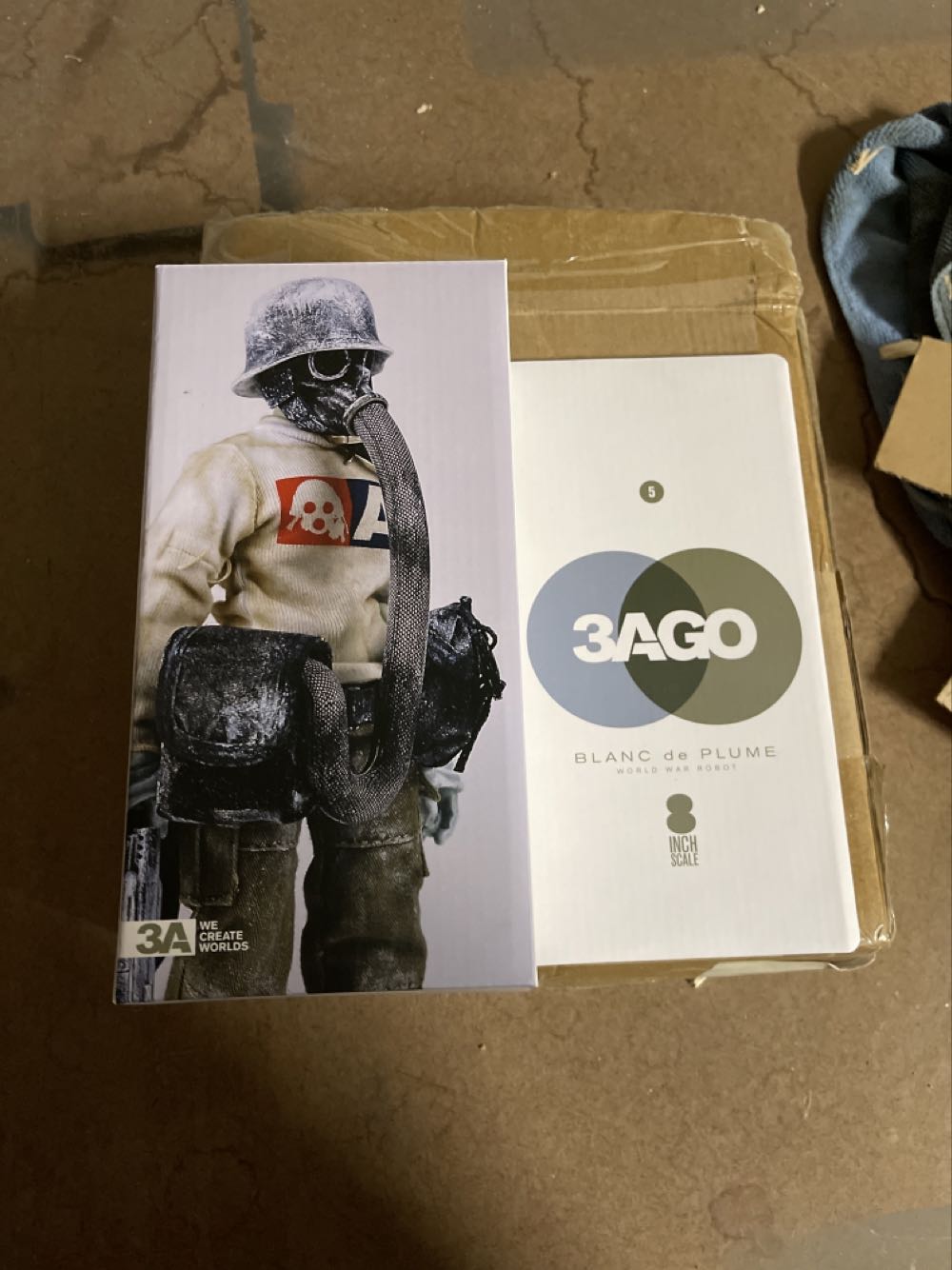 Doze Green Goddess Kid Robot