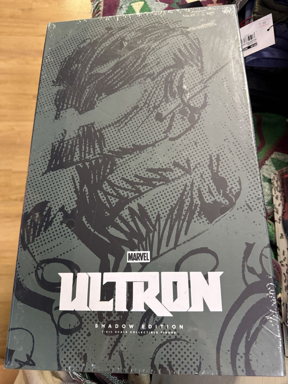 Ultron Shadow Edition 3a Marvel - ThreeA (MARVEL) action figure collectible [Barcode 8406861000722] - Main Image 3