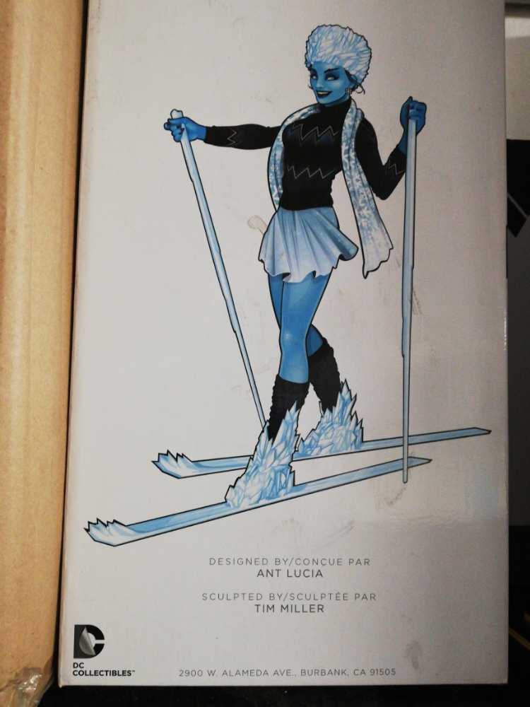 DC Comics (Bombshells Killer Frost)   action figure collectible [Barcode 761941337371] - Main Image 2