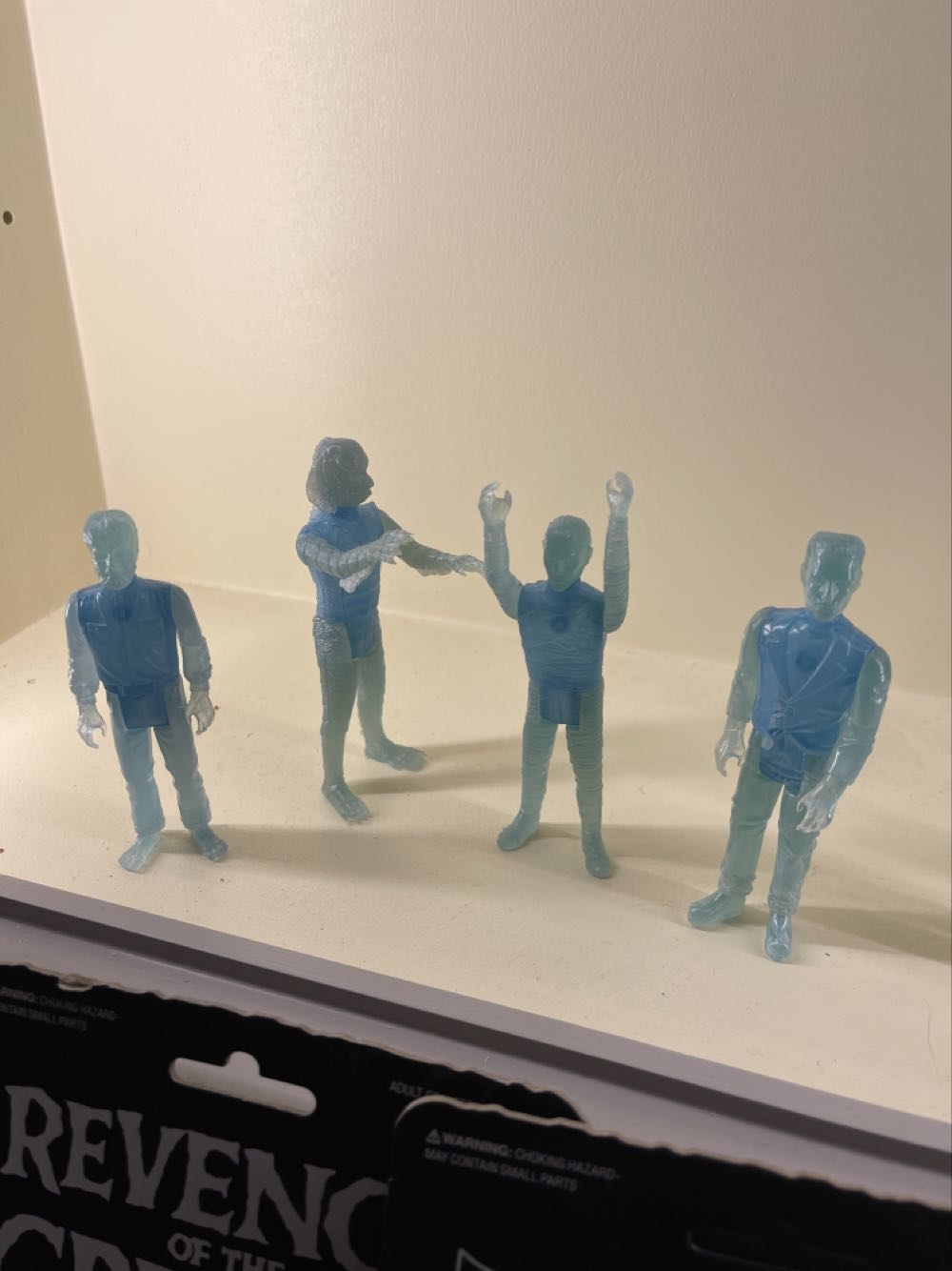 Universal Monster Reaction Green Glow W Crypt Sdcc Exclusive Horror - Funko action figure collectible [Barcode 849803058456] - Main Image 2