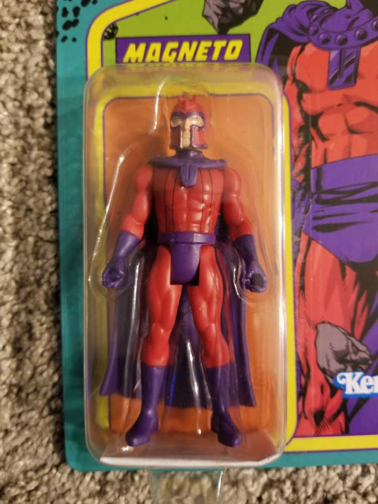 Magneto - Hasbro (Marvel Legends Retro) action figure collectible [Barcode 5010993842612] - Main Image 4