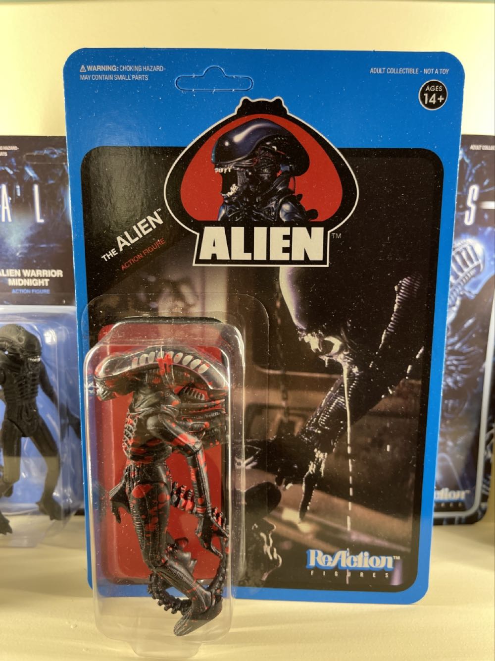 Alien Bloody Reaction - Super 7 action figure collectible [Barcode 811169030230] - Main Image 1