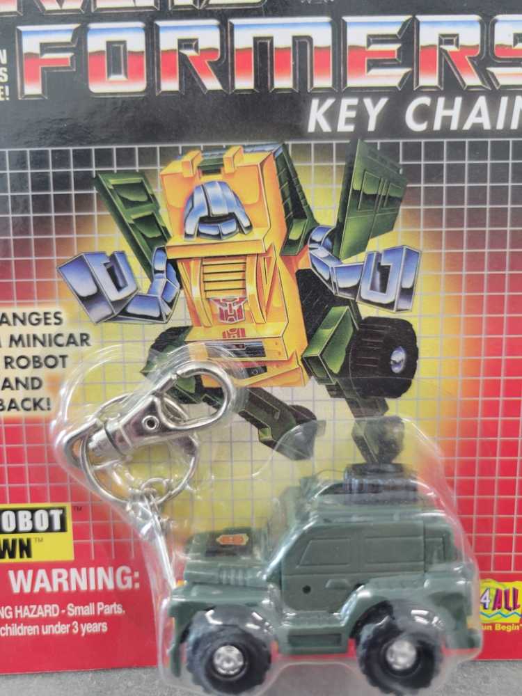 Brawn - Hasbro (Transformers G1 Reissue) action figure collectible [Barcode 718080218320] - Main Image 2