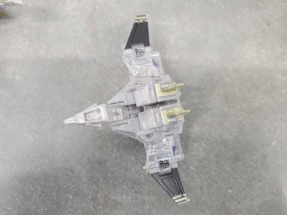 Laserbeak Year Of The Goat (Robot Mode) - Hasbro (Masterpiece) action figure collectible - Main Image 2