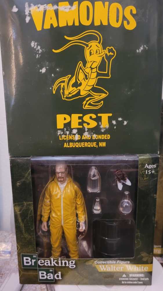 Vamanos Pest Walter White  action figure collectible - Main Image 1