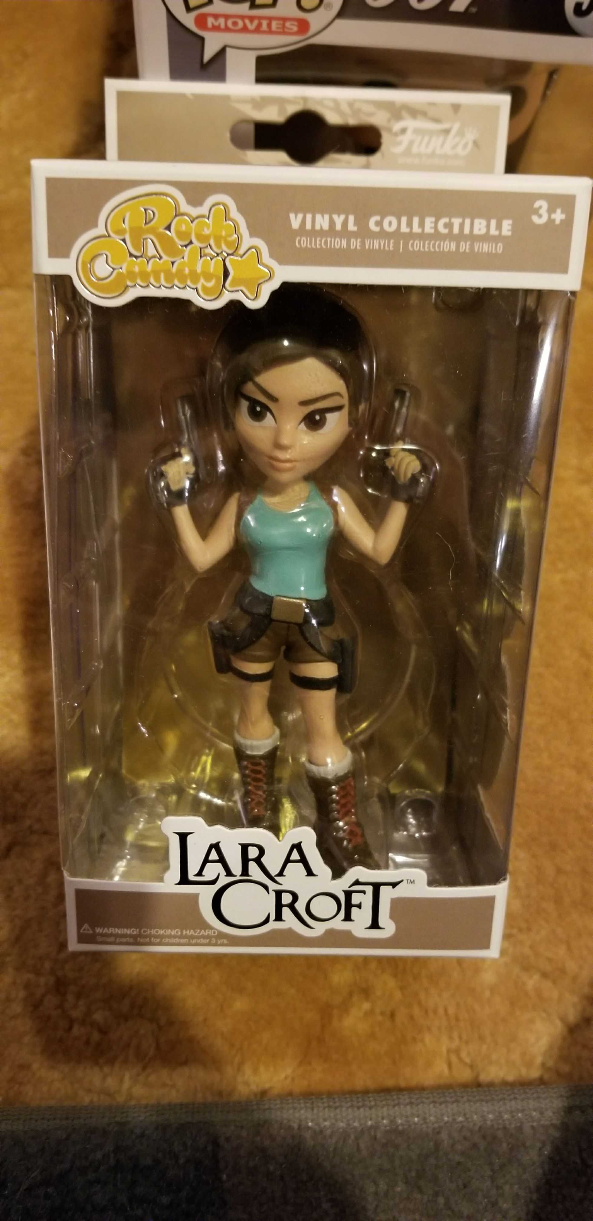 Solo: A Star Wars Story Vehicle Tie Fighter with 3.75 Tie Fighter Pilot Figure