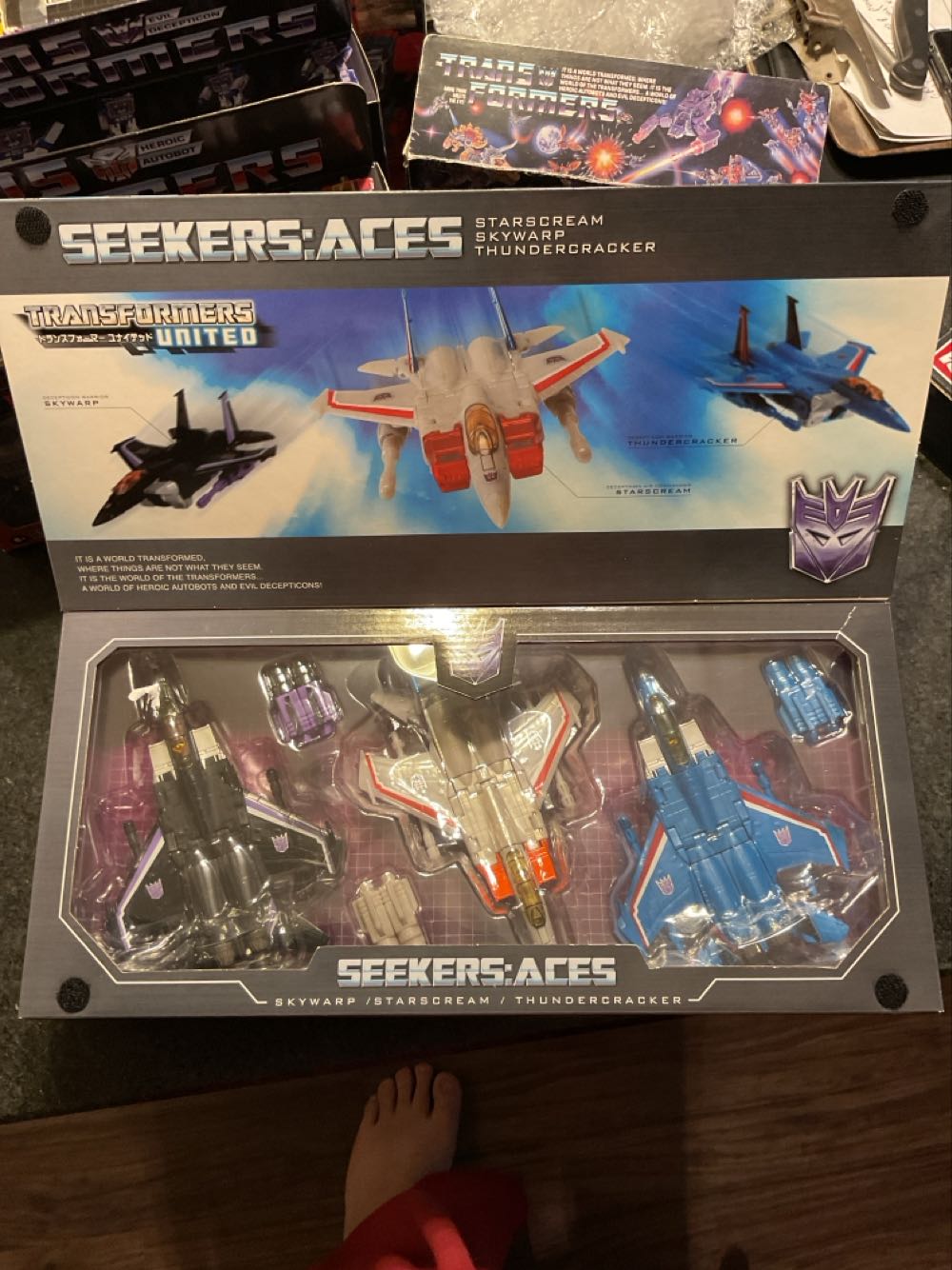 Transformers United Starscream Skywarp Thundercracker Seeker Aces - Takara action figure collectible [Barcode 4904810463443] - Main Image 2