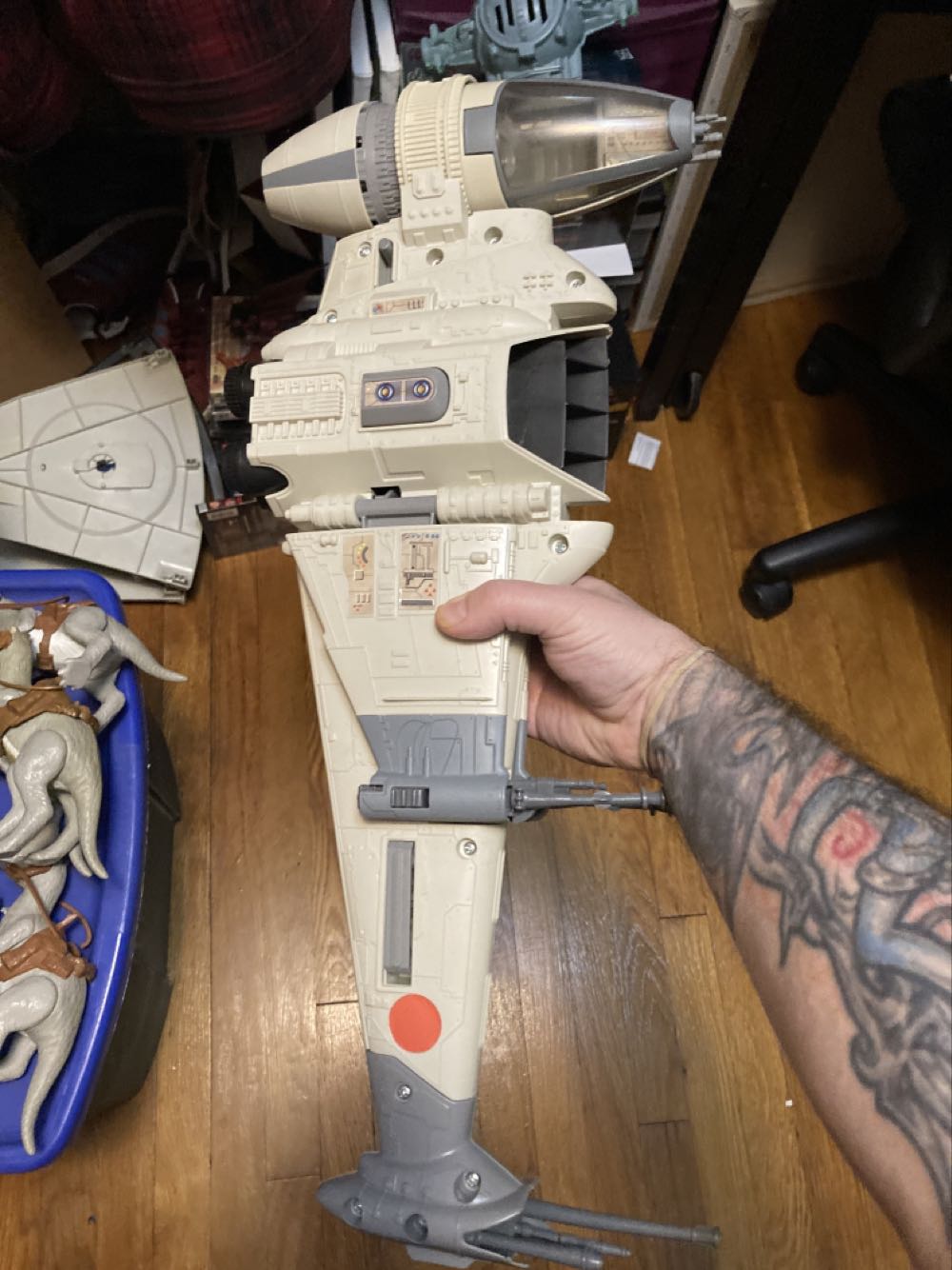 Hot Wheels Star Wars Vehicle Luke Skywalker’s Landspeeder SOLO: