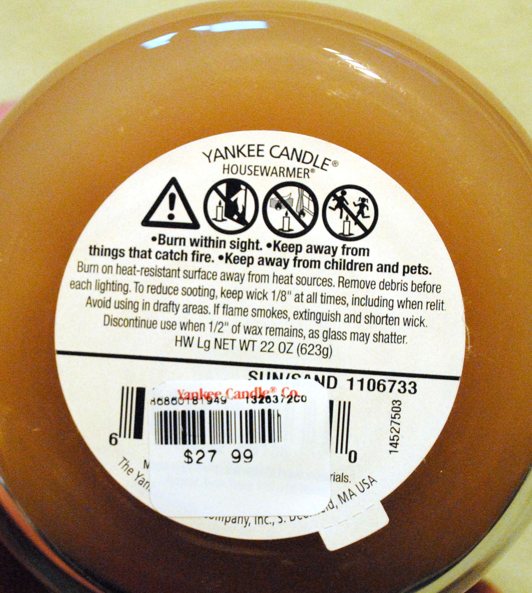 CANDLE: Christmas Yankee Christmas in July Sun/Sand 2014 - Yankee Candle (Christmas Candles) action figure collectible - Main Image 2