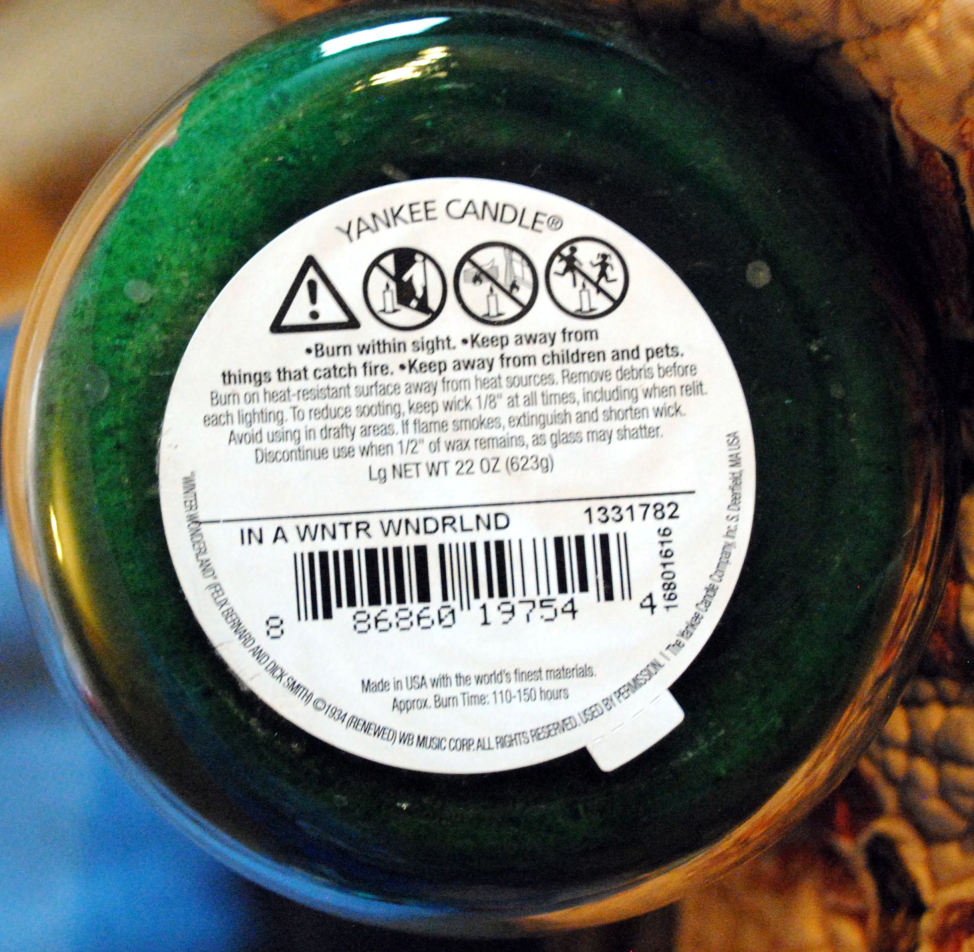 CANDLE: Christmas Yankee In a Winter Wonderland 2016 WWL - Yankee Candle (Christmas Candles) action figure collectible - Main Image 2