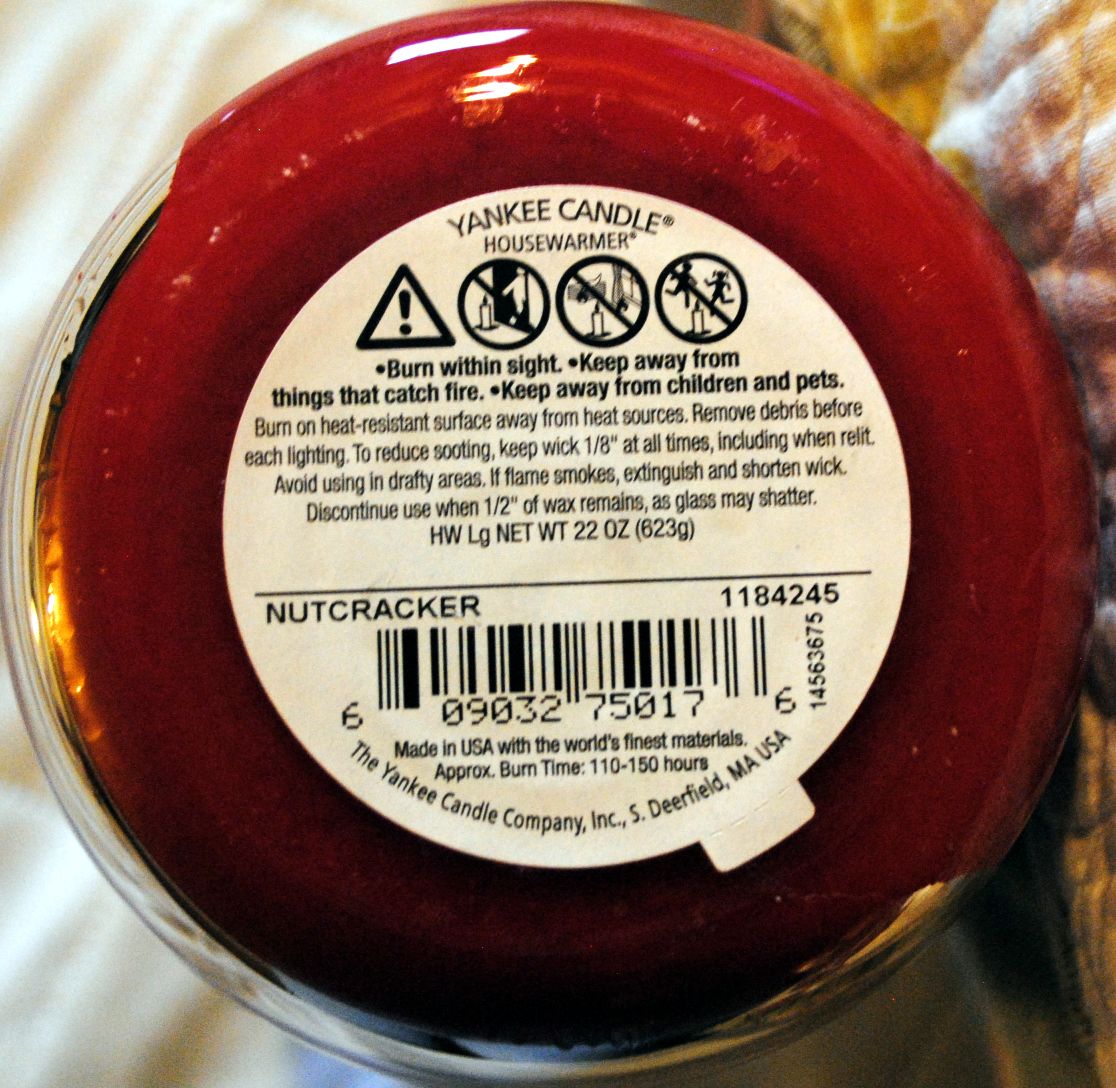 CANDLE: Christmas Yankee Nutcracker  2014 - Yankee Candle (Christmas Candles) action figure collectible - Main Image 2