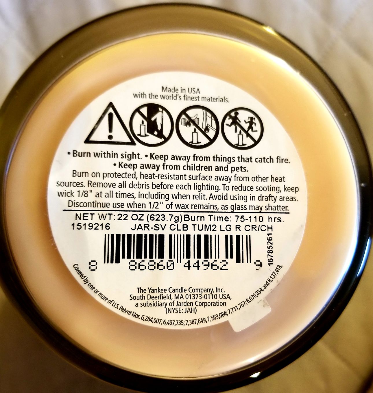 CANDLE: New Years Yankee Candle Red Currant Cordial - Yankee Candle (New Years Candles) action figure collectible - Main Image 2