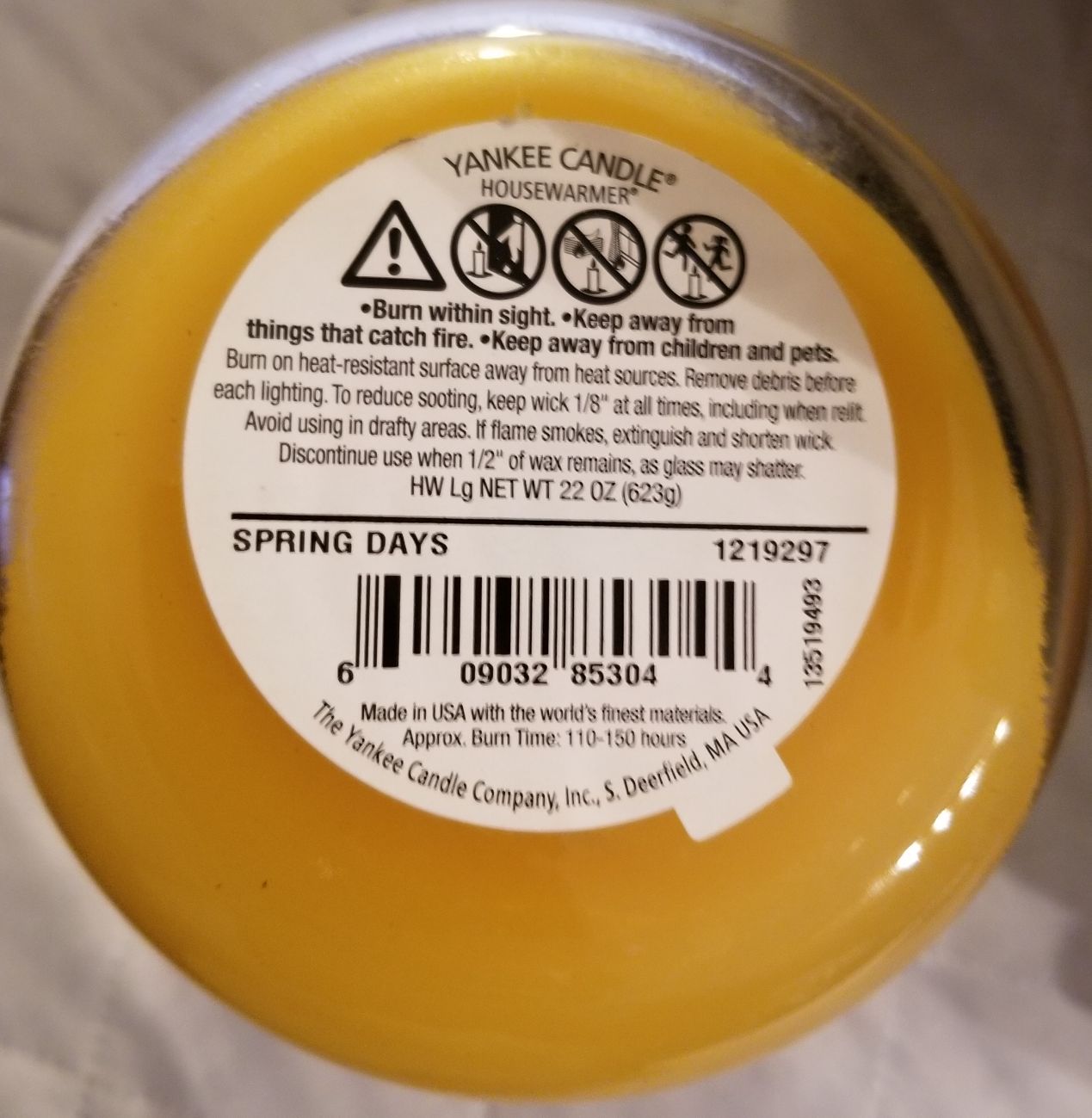 CANDLE: SPRING Yankee Candle Spring Days 2013 - Yankee Candle (Spring Candles) action figure collectible - Main Image 2