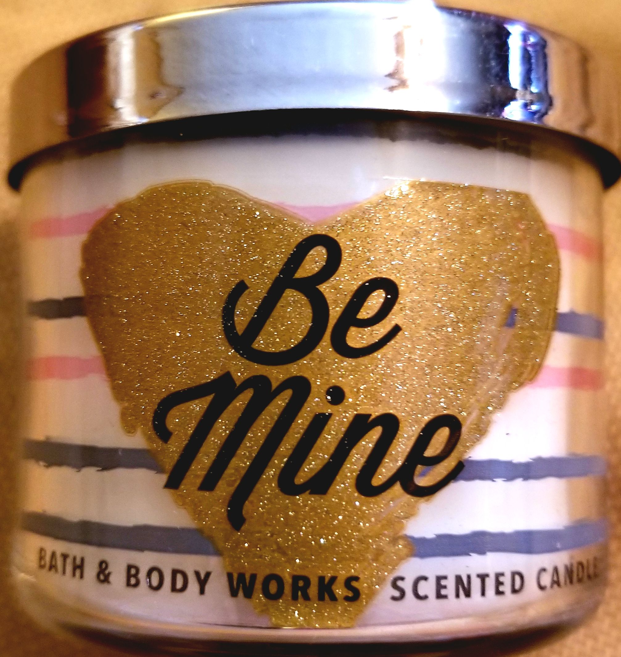 Alien Muscle Trash Can Blood Red Variant