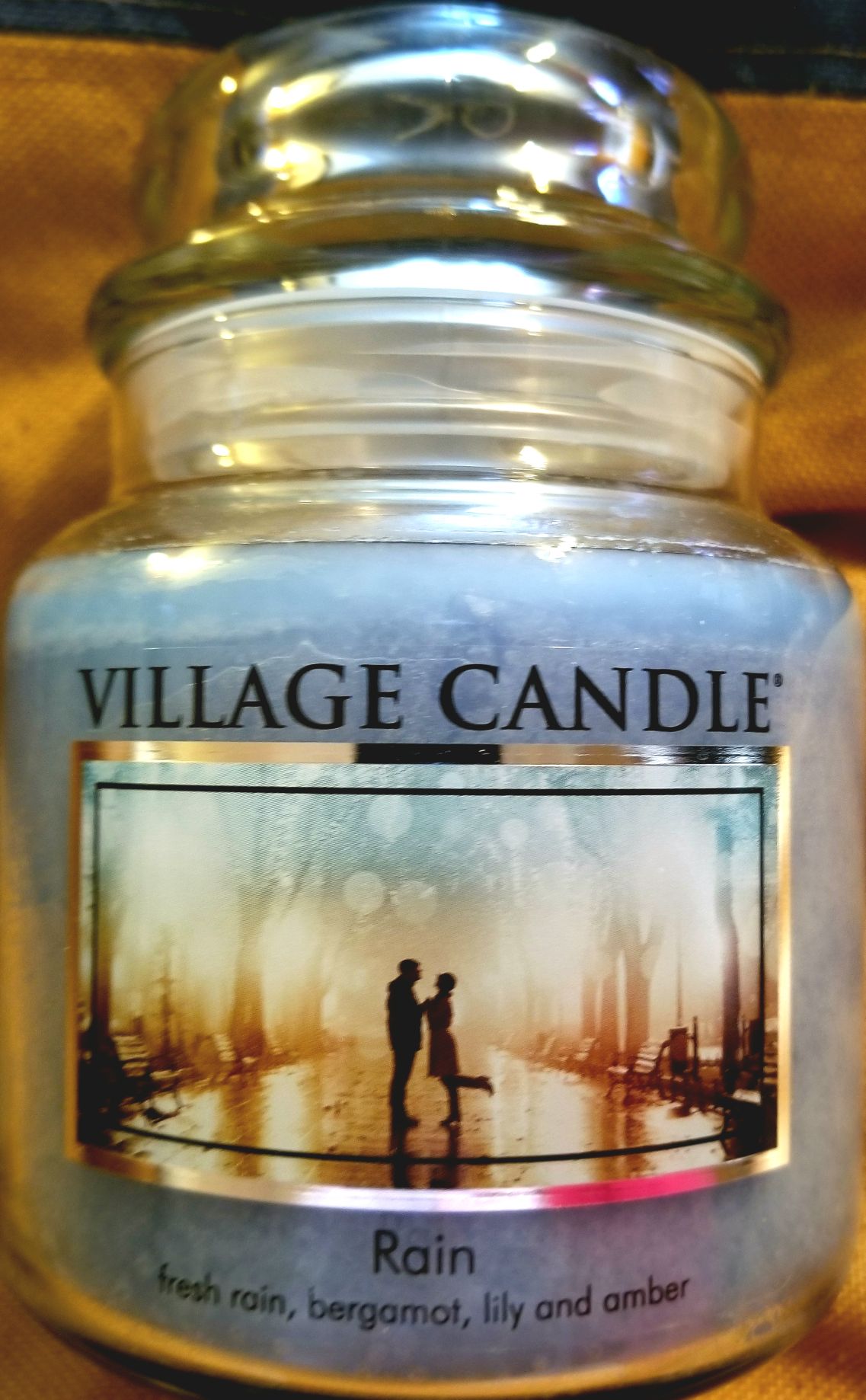 CANDLE: Halloween Country Candle Trick or Treat 2019 Kringle 