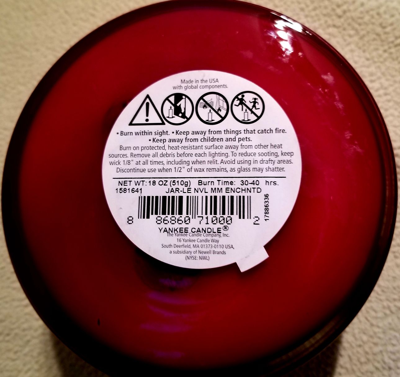 CANDLE: Valentine’s Day Yankee Candle Love Enchanted 2017 - Yankee Candle (Valentine’s Day Candles) action figure collectible - Main Image 2