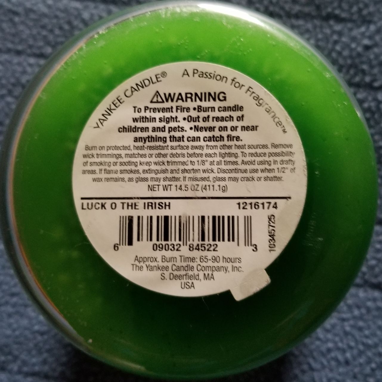 CANDLE: St. Patrick’s Day Yankee Candle Luck O’ the Irish 2010 - Yankee Candle (St. Patrick’s Day Candles) action figure collectible - Main Image 2