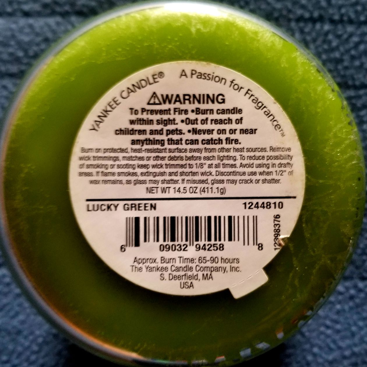 CANDLE: St. Patrick’s Day Yankee Candle Lucky Green Hat  2012 - Yankee Candle (St. Patrick’s Day Candles) action figure collectible - Main Image 2