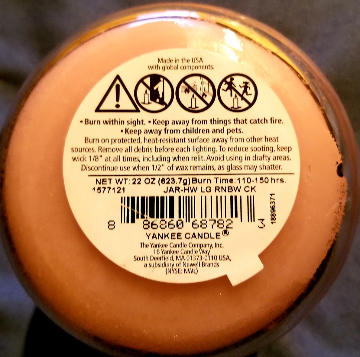 CANDLE: Easter Yankee Rainbow Cookie 2017 - Yankee Candle (Easter Candles) action figure collectible - Main Image 2