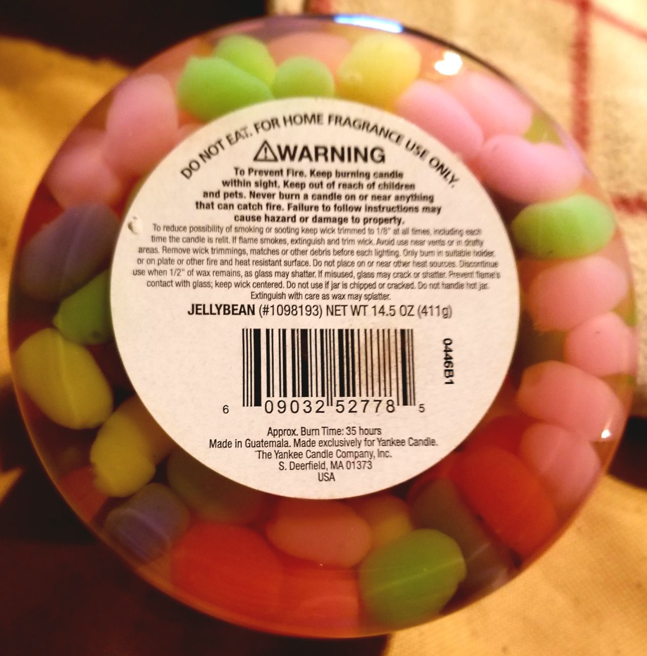 CANDLE: Easter Yankee Jelly Bean 2010 Gel - Yankee Candle (Easter Candles) action figure collectible - Main Image 2