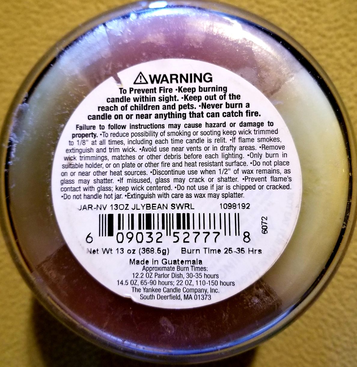 CANDLE: Easter Yankee Jelly Bean 2006 - Yankee Candle (Easter Candles) action figure collectible - Main Image 2