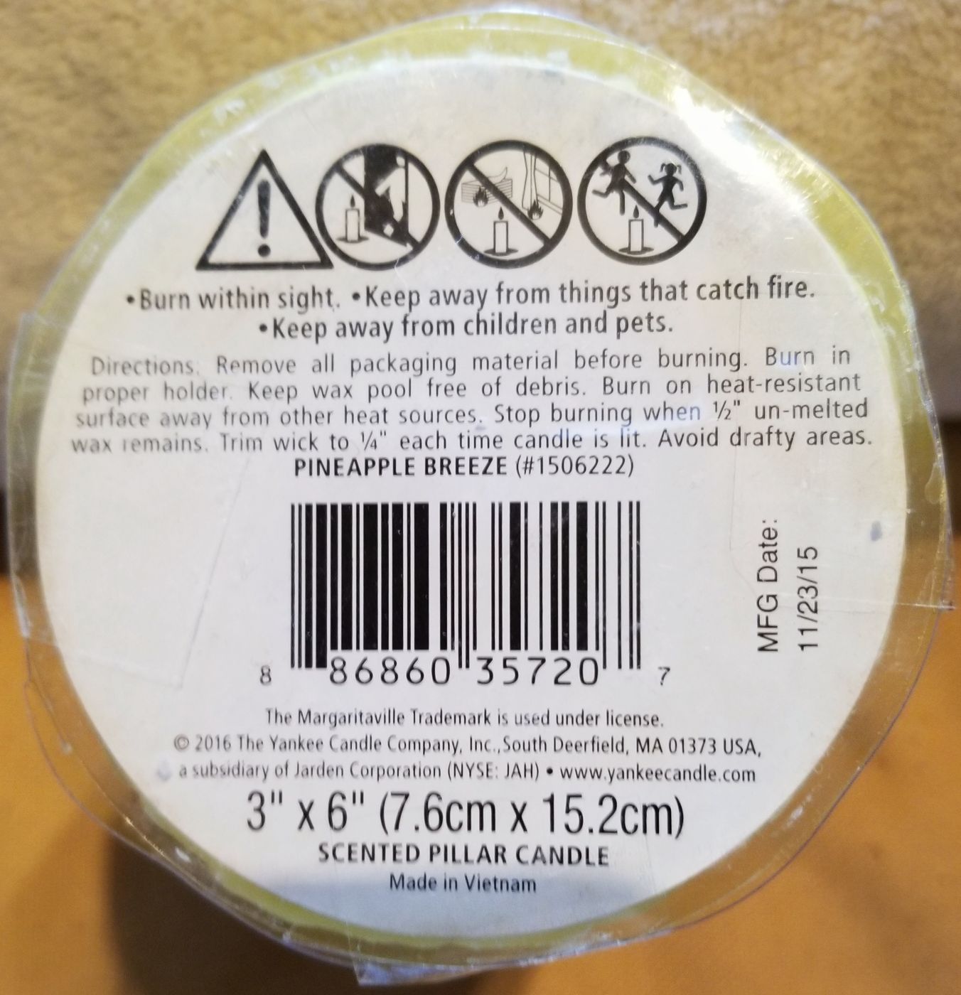 CANDLE: Cinco de Mayo Yankee Margaritaville Pineapple Breeze Pillar 2016 - Yankee Candle (Cinco de Mayo Candle) action figure collectible - Main Image 2