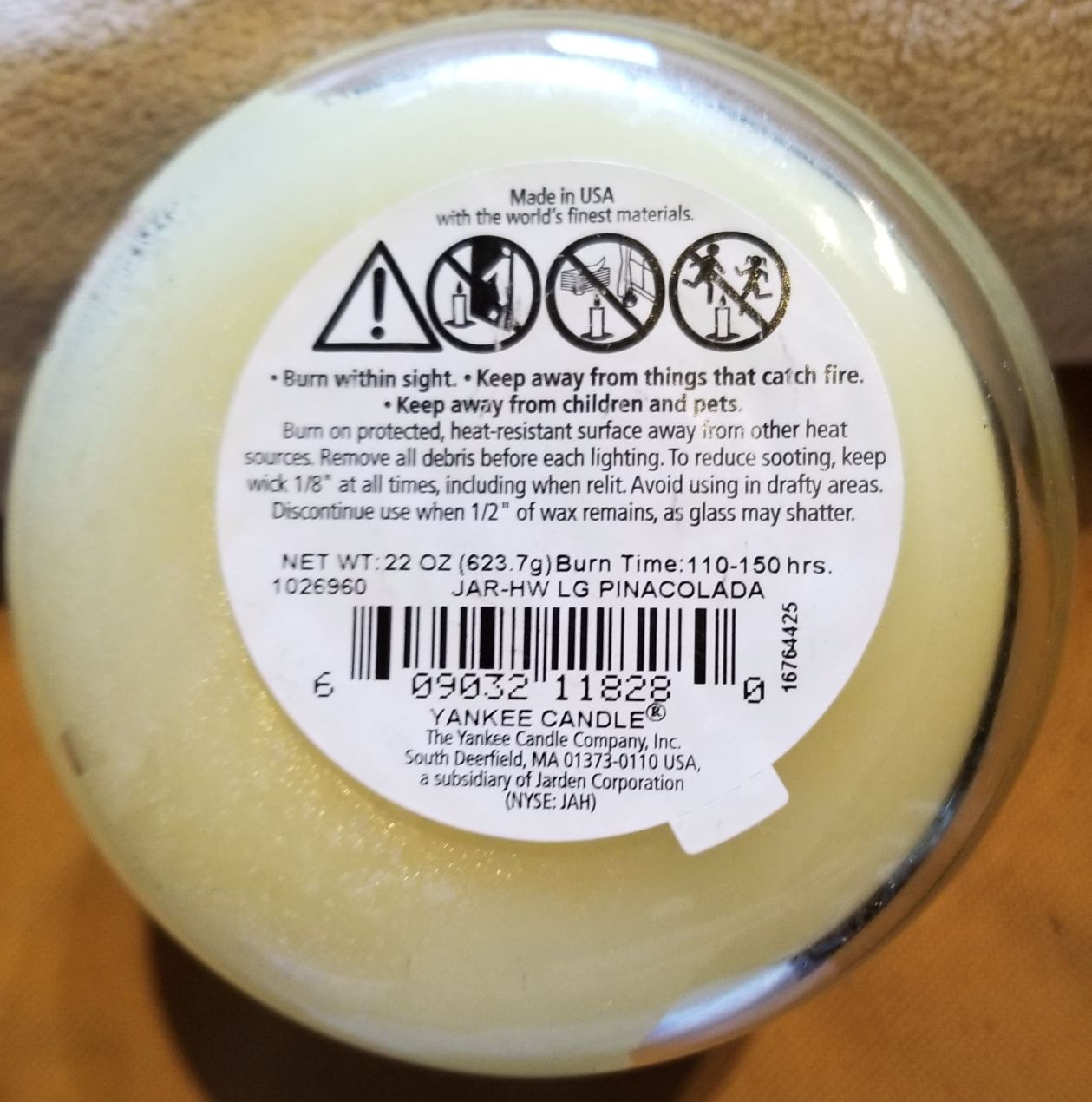 CANDLE: Cinco de Mayo Yankee Piña Colada 2016 - Yankee Candle (Cinco de Mayo Candle) action figure collectible - Main Image 2