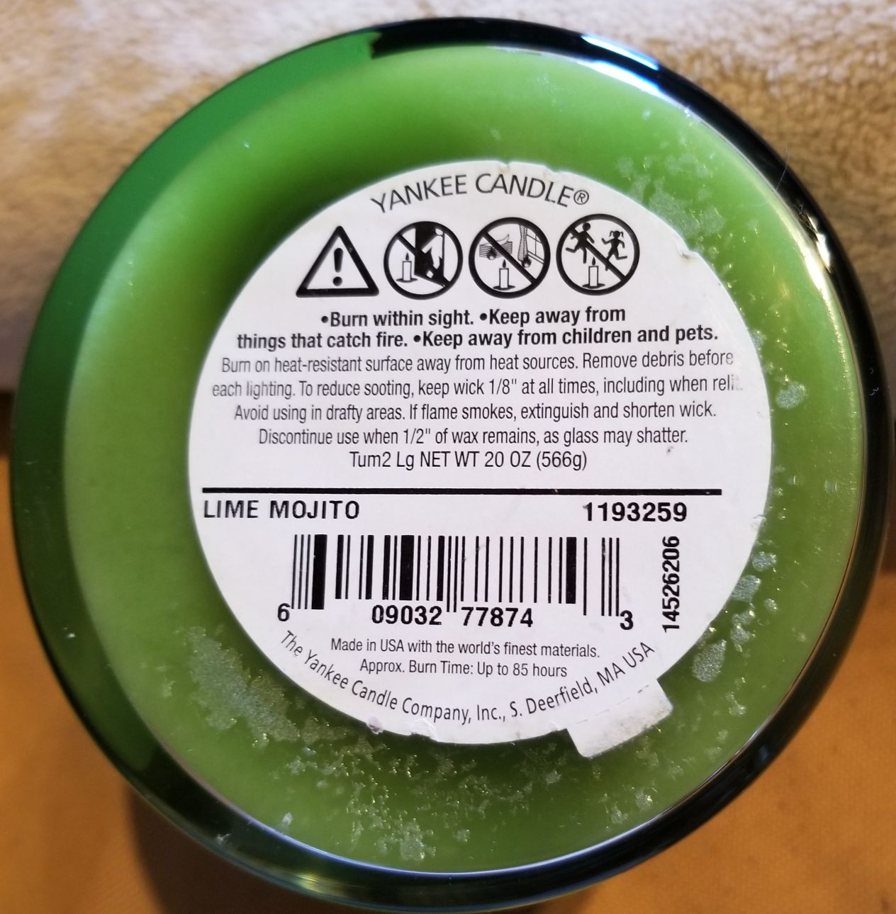 CANDLE: Cinco de Mayo Yankee Lime Mojito 2014 - Yankee Candle (Cinco de Mayo Candle) action figure collectible - Main Image 2