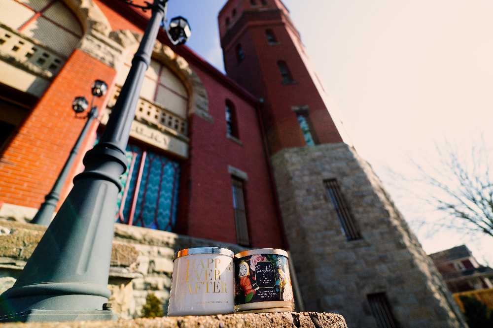 CANDLE: Valentine’s Day Bath & Body Works Happily Ever After 2017 - Bath & Bodyworks Candle (Valentine’s Day Candles) action figure collectible - Main Image 4