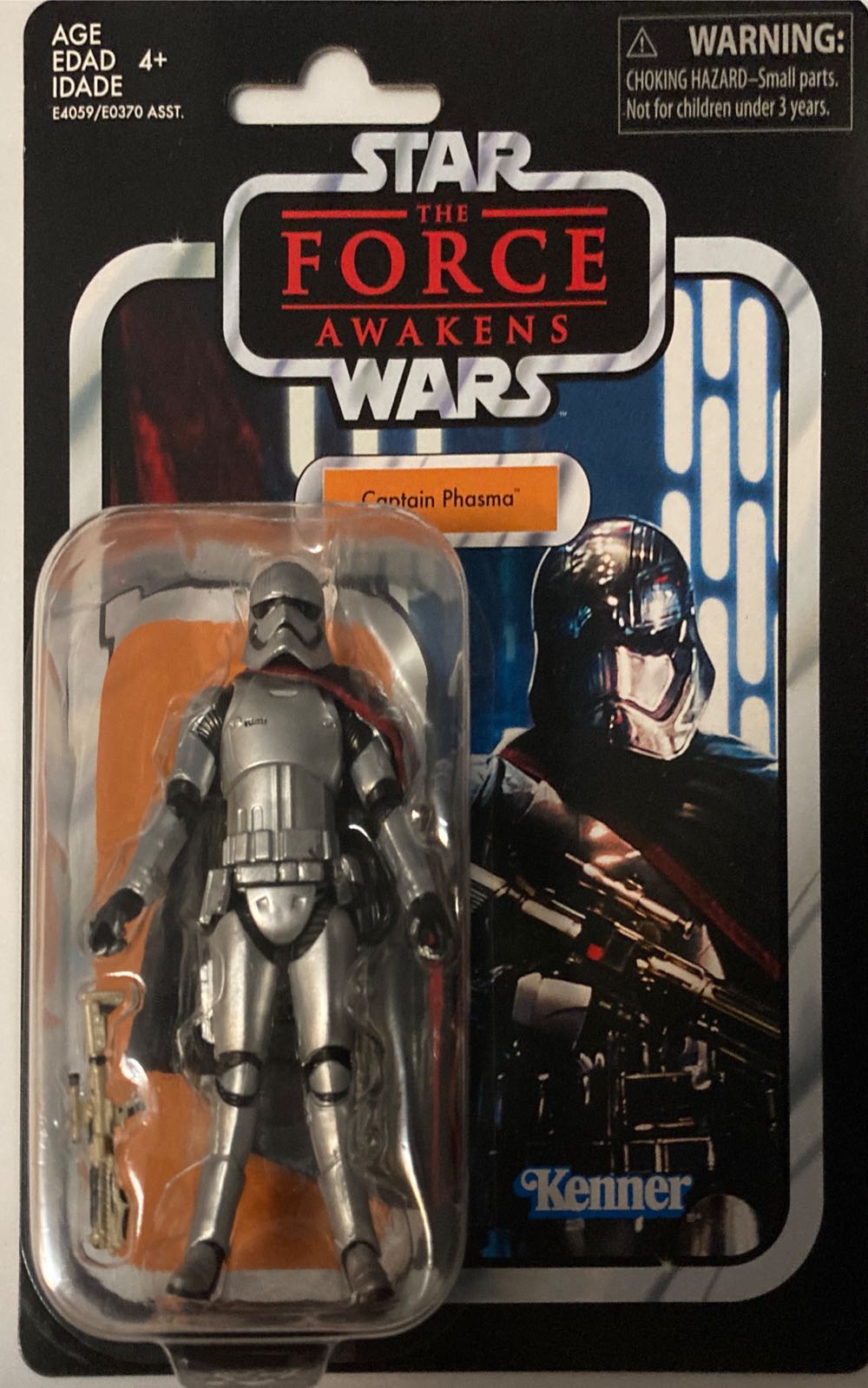 Captain Phasma - VC142 - Disney/Hasbro/Kenner (Star Wars: The Force Awakens) action figure collectible [Barcode 630509790074] - Main Image 3