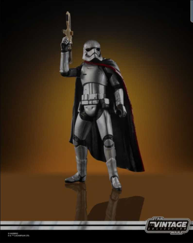 Captain Phasma - VC142 - Disney/Hasbro/Kenner (Star Wars: The Force Awakens) action figure collectible [Barcode 630509790074] - Main Image 4