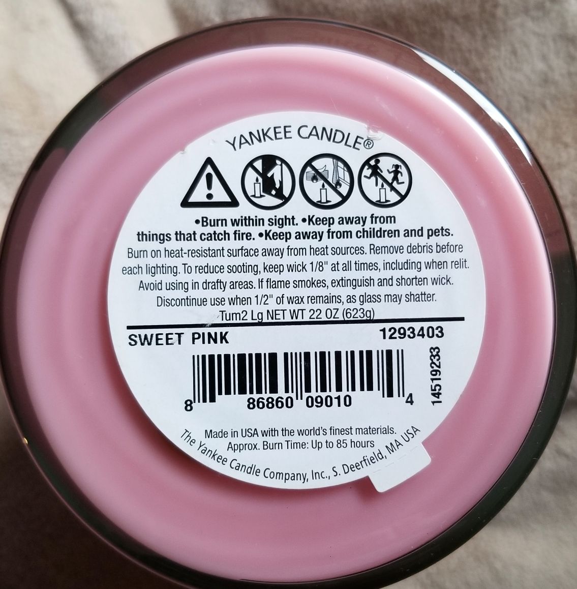 CANDLE: Garden Yankee Sweet Pea - Yankee Candle (Garden Candles) action figure collectible - Main Image 2