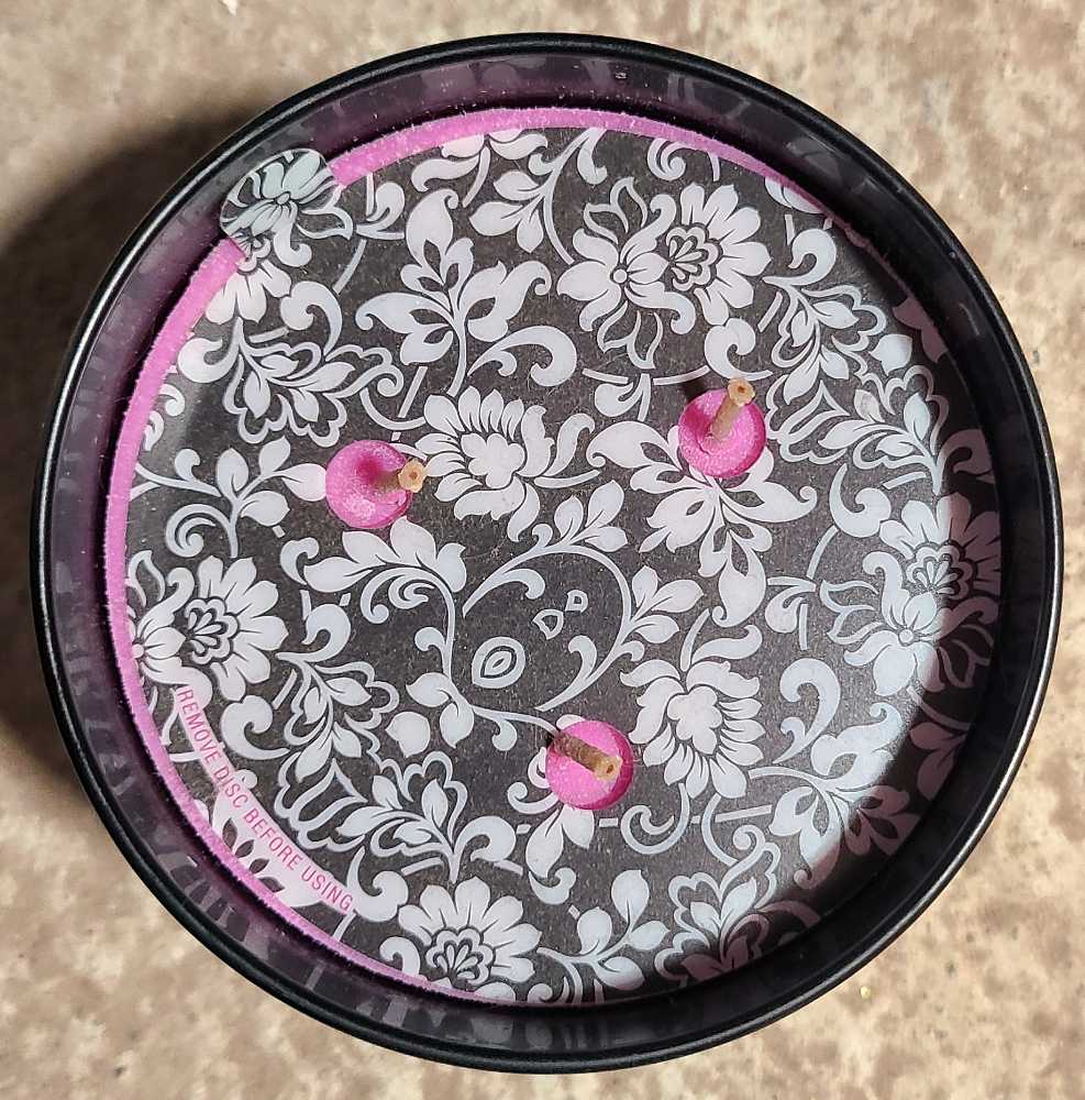 CANDLE: Wine Bath and Body Works Black Raspberry Merlot 2014 - Bath & Bodyworks Candle (Wine & Sangria Candles) action figure collectible - Main Image 3
