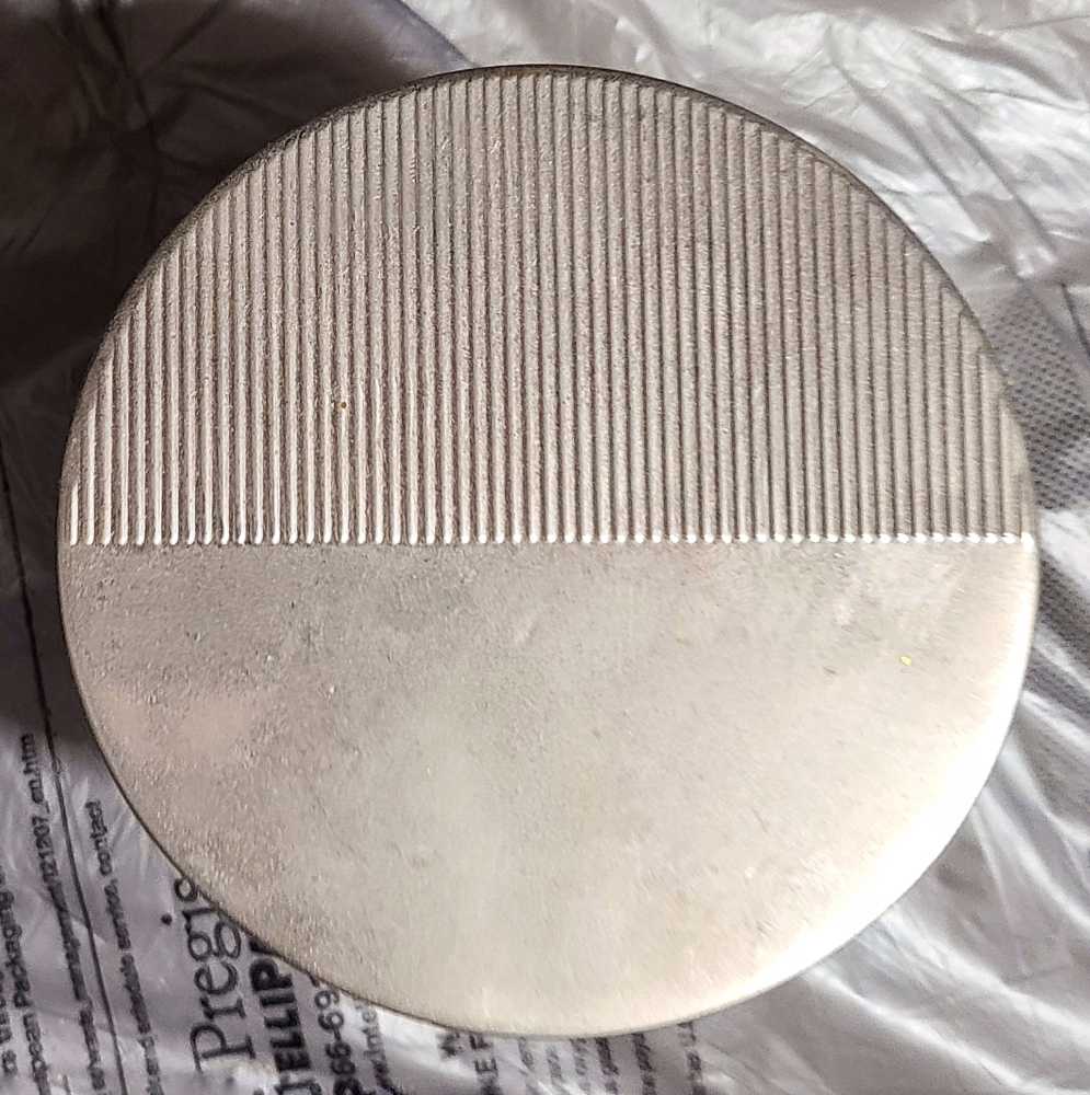 CANDLE: Wine Bath and Body Works California Vineyard Black Cherry Merlot 2018 - Bath & Bodyworks Candle (Wine & Sangria Candles) action figure collectible - Main Image 3