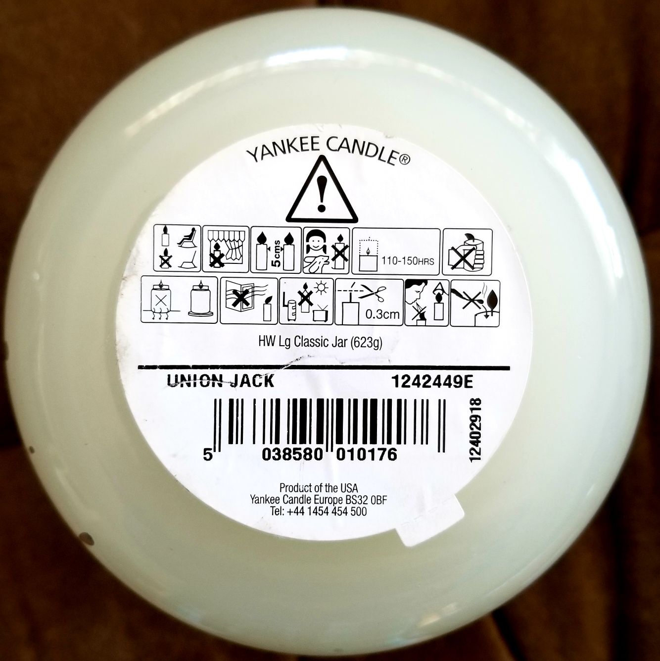 CANDLE: International Yankee United Kingdom UK Union Jack 2012 - Yankee Candle (International Candles) action figure collectible [Barcode 5038580010176] - Main Image 2